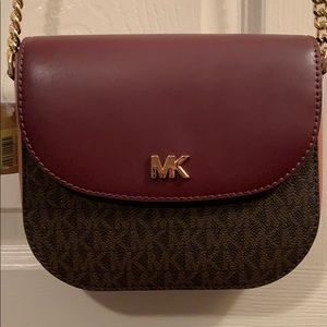 Michael Kors Mini Crossbody (NWT)